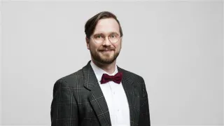 Henkilökuvassa Jarno Turunen.