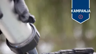 Saumausmassaa ja pursotin