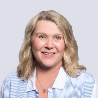 Henkilökuva Elina Hällström.