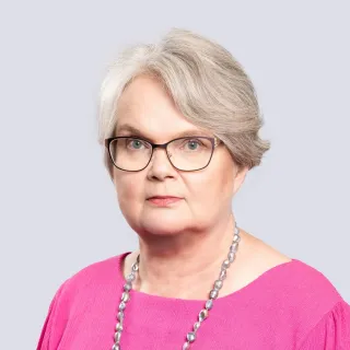 Henkilökuva Erja Mäkelä.