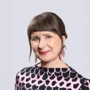 Henkilökuva Heli Heikkilä.